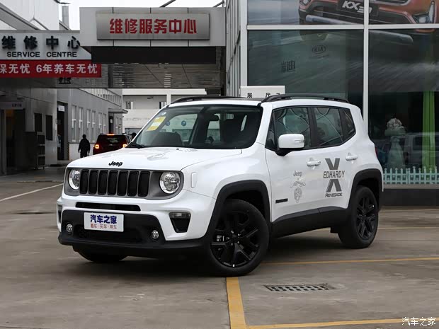 广汽菲克Jeep 自由侠 2019款 220T 自动夜鹰版