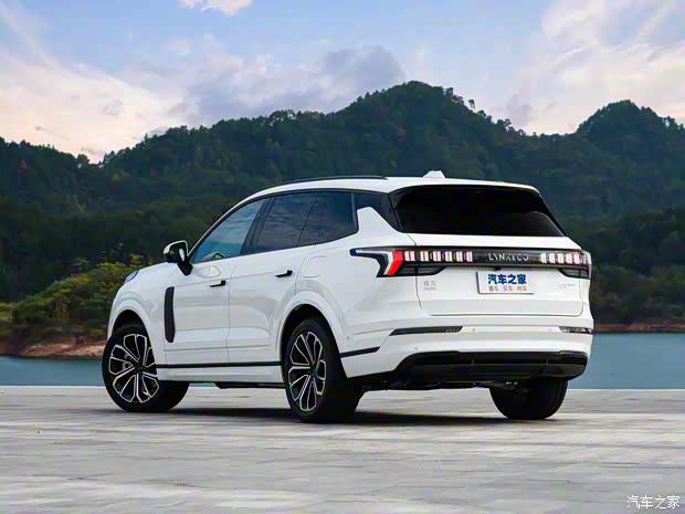 领克 领克09新能源 2023款 2.0TD EM-P 远航版PM 七座 领克 领克09新能源 2023款 2.0TD EM-P 远航版PM 七座