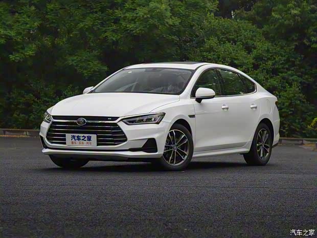 比亞迪 秦Pro 2020款 超越版 高配