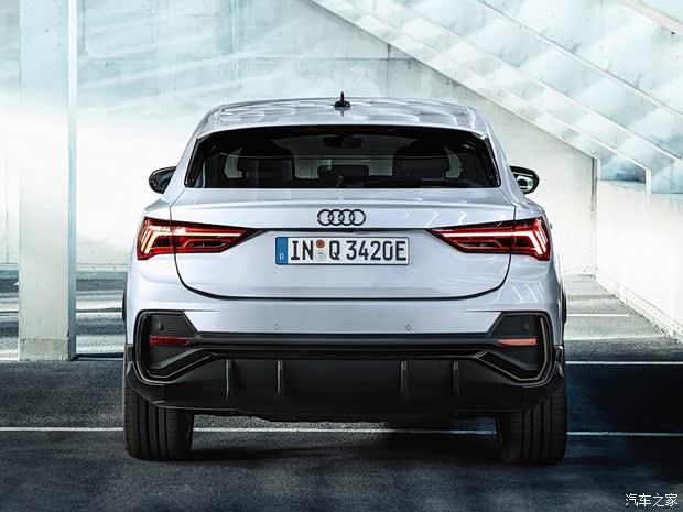 奧迪(進(jìn)口) 奧迪Q3新能源(進(jìn)口) 2021款 Sportback 45 TFSI e 歐洲版