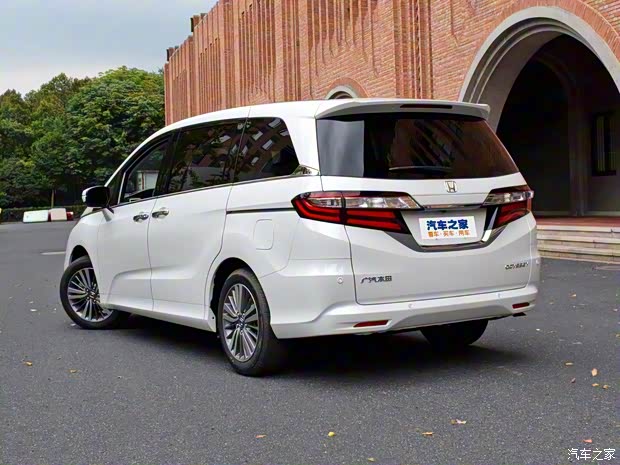 广汽本田 奥德赛 2018款 2.4L 尊享版 广汽本田 奥德赛 2018款 2.4L 尊享版