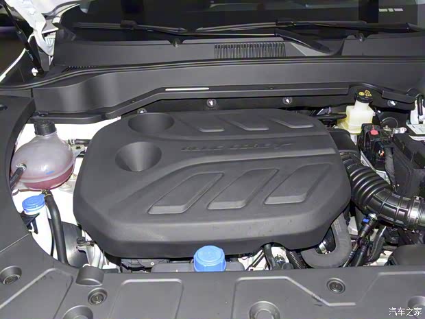 長(zhǎng)安汽車(chē) 長(zhǎng)安歐尚Z6 2022款 藍(lán)鯨 1.5T DCT智航型