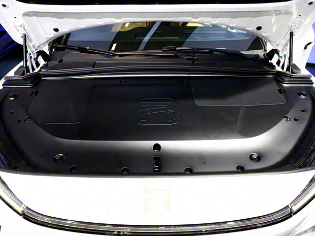 上汽集團 飛凡R7 2022款 基本型