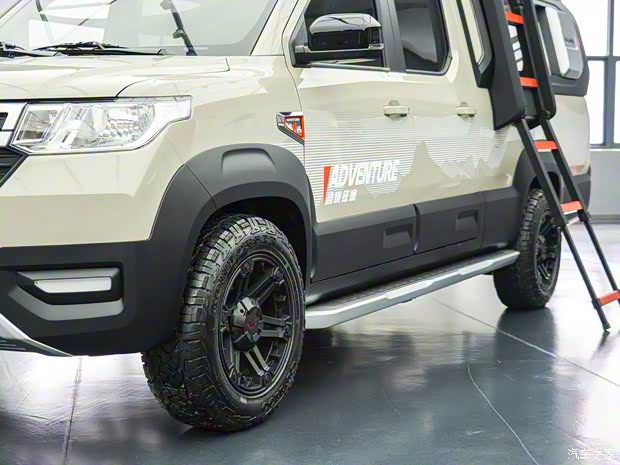 上汽通用五菱 五菱征途 2021款 越境征途版