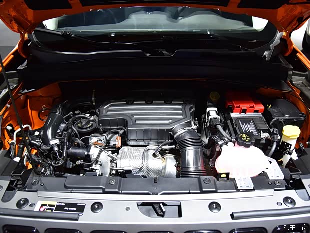 广汽菲克Jeep 自由侠 2019款 1.3T 夜鹰版