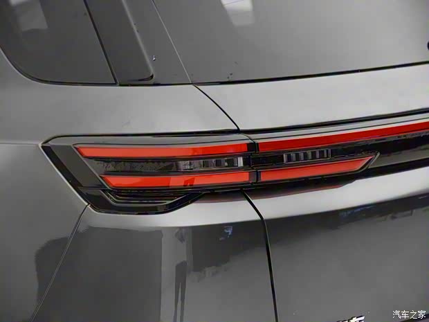 長安汽車 長安CS55PLUS 2021款 藍(lán)鯨版 1.5T DCT尊貴型