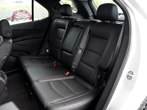 上汽通用雪佛兰 探界者 2018款 550T Redline版