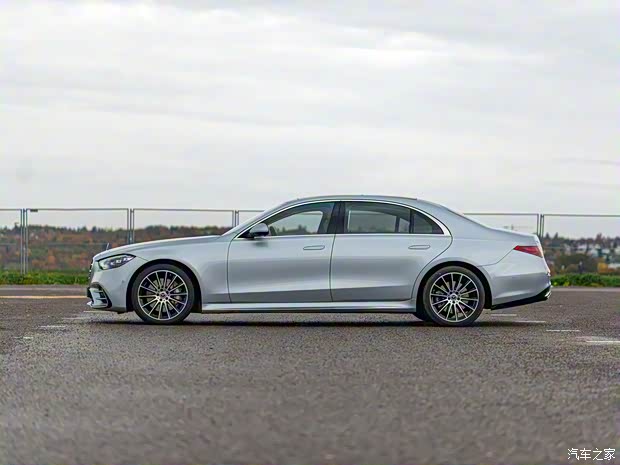 奔驰(进口) 奔驰S级 2021款 S 500 4MATIC 奔驰(进口) 奔驰S级 2021款 S 500 4MATIC