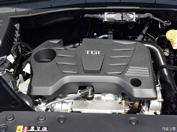 上汽集团 名爵HS 2018款 20T 自动两驱荷尔蒙激情版