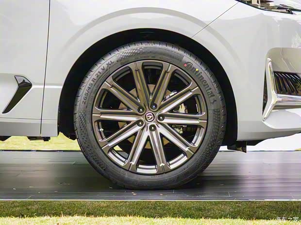 長(zhǎng)安汽車 長(zhǎng)安UNI-K 2021款 UNI量產(chǎn)版