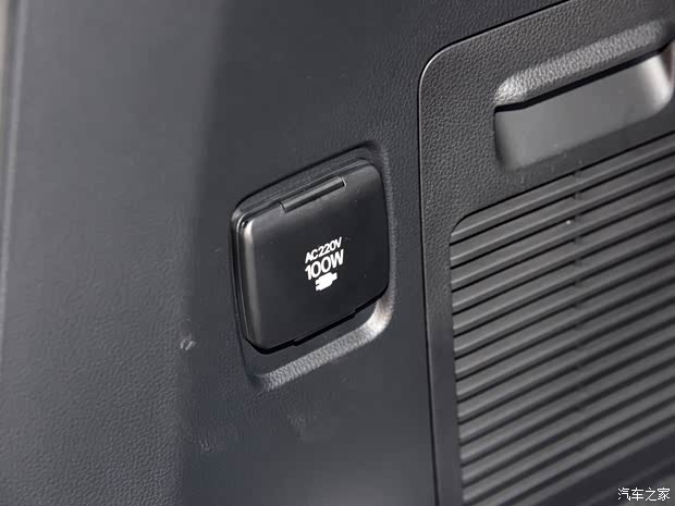 丰田(进口) 兰德酷路泽(进口) 2022款 3.5T 中东版