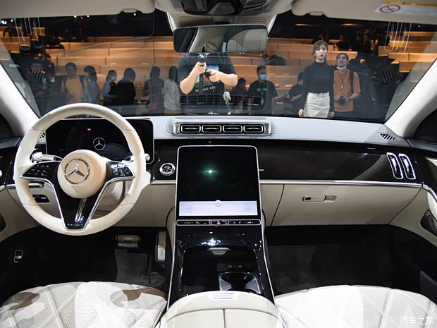 梅賽德斯-邁巴赫 邁巴赫S級(jí) 2021款 基本型