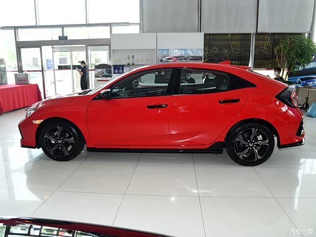 東風(fēng)本田 思域 2021款 220TURBO CVT兩廂版