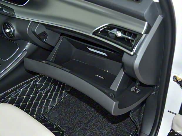 獵豹汽車 獵豹CS10 2019款 2.0T 自動(dòng)駕悅版