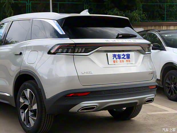 北京汽車 BEIJING-X7 2020款 1.5T 自動(dòng)致美智尊版