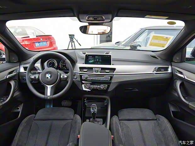 宝马(进口) 宝马X2(进口) 2019款 sDrive25i 尊享型M越野套装 国VI