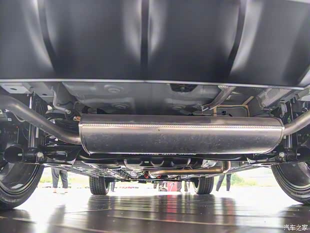 長(zhǎng)安汽車 長(zhǎng)安歐尚X5 2020款 1.5T 高配版