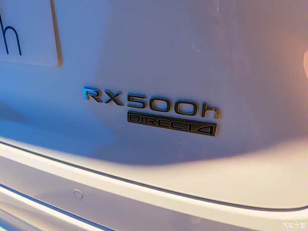 雷克萨斯 雷克萨斯RX 2023款 500h F SPORT Performance 中国台湾版