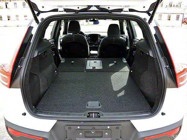 沃爾沃亞太 沃爾沃XC40新能源 2022款 P6 純電 兩驅(qū)基本型