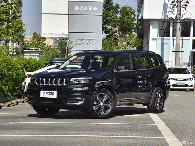 廣汽菲克Jeep 指揮官新能源 2019款 插電混動(dòng)版 廣汽菲克Jeep 指揮官新能源 2019款 插電混動(dòng)版