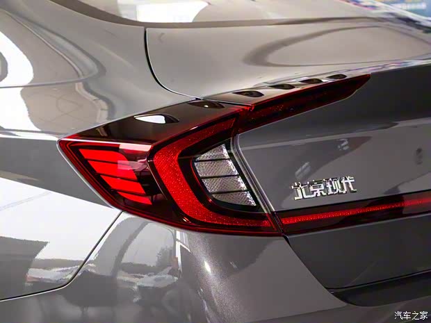 北京现代 索纳塔 2020款 270T 基本型