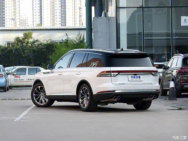 长安林肯 飞行家 2020款 3.0T V6 四驱行政版