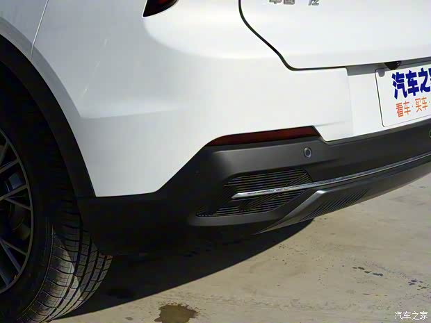 一汽奔腾 奔腾T55 2021款 中配