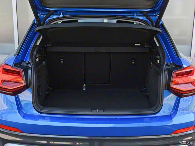 一汽-大众奥迪 奥迪Q2L e-tron 2019款 30 e-tron 一汽-大众奥迪 奥迪Q2L e-tron 2019款 30 e-tron