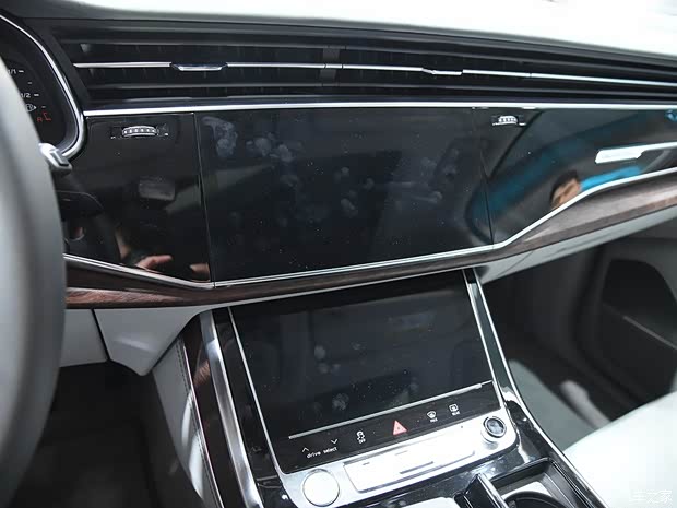 奥迪(进口) 奥迪Q7 2020款 基本型 奥迪(进口) 奥迪Q7 2020款 基本型