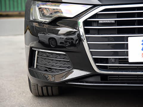 2021款 45 TFSI quattro 尊享致雅型 2021款 45 TFSI quattro 尊享致雅型