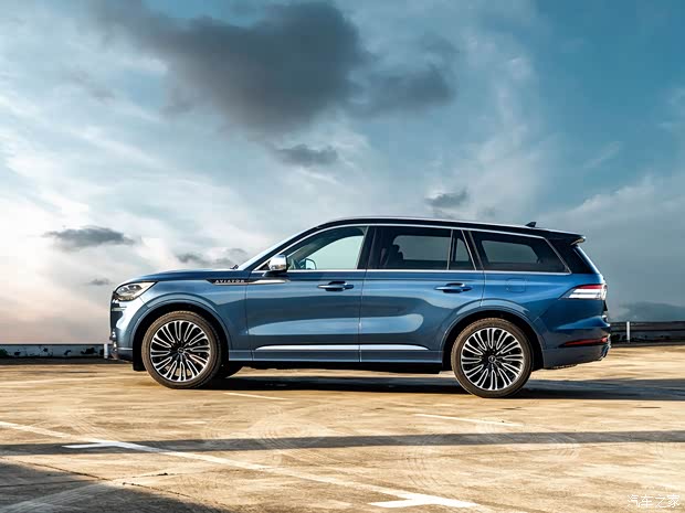 長(zhǎng)安林肯 飛行家 2020款 3.0T V6 四驅(qū)總統(tǒng)版