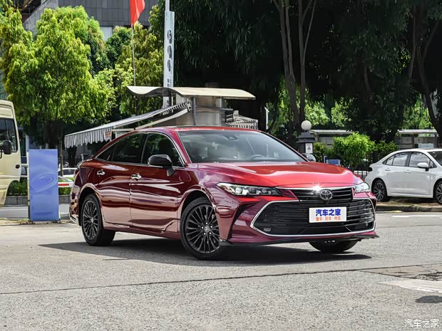 一汽丰田 亚洲龙 2021款 2.5L Touring尊贵SPORT版 一汽丰田 亚洲龙 2021款 2.5L Touring尊贵SPORT版