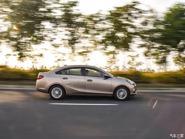 上汽通用別克 凱越 2018款 15N CVT豪華型