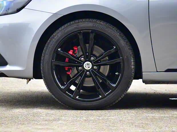 上汽集團 名爵6 2019款 20T 手動高鐵版