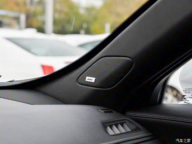 上汽通用凯迪拉克 凯迪拉克XT4 2018款 28T 四驱领先型 上汽通用凯迪拉克 凯迪拉克XT4 2018款 28T 四驱领先型