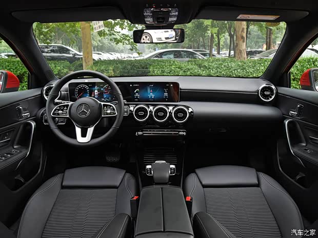 奔馳(進口) 奔馳A級(進口) 2019款 A 200 時尚型