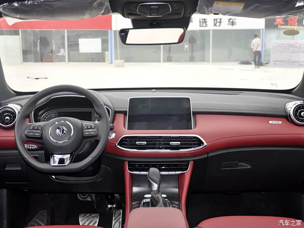 上汽集团 名爵HS 2018款 30T 自动四驱Trophy荷尔蒙燃情版