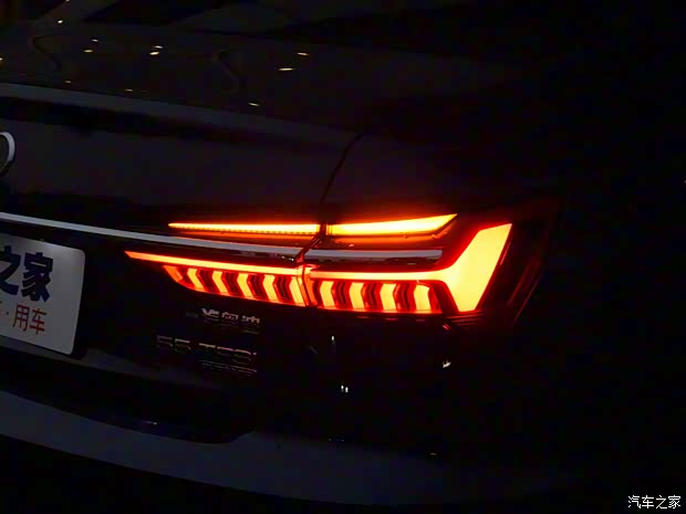 一汽-大众奥迪 奥迪A6L 2019款 55 TFSI quattro