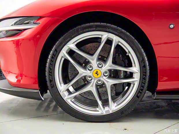 法拉利 Roma 2020款 3.9T V8