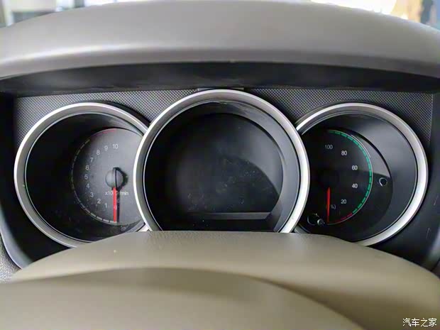 東風(fēng)汽車(chē) 俊風(fēng)E11K 2018款 基本型