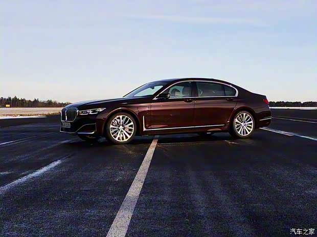 宝马(进口) 宝马7系新能源 2019款 745Le