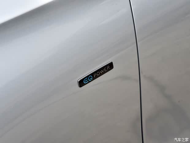 北京奔驰 奔驰E级新能源 2021款 E 350 e L 插电式混合动力运动轿车