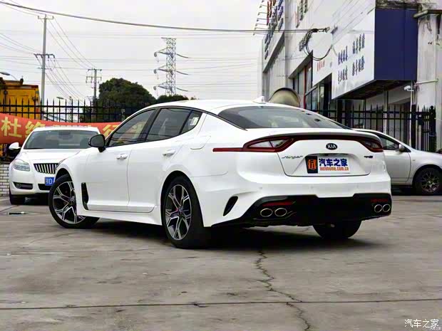 起亚(进口) 斯汀格 2018款 2.0T GT+ 起亚(进口) 斯汀格 2018款 2.0T GT+