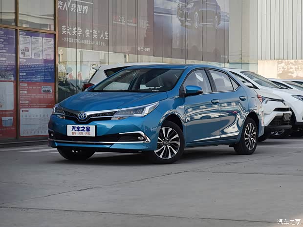 一汽丰田 卡罗拉双擎E+ 2019款 1.8L 豪华版 一汽丰田 卡罗拉双擎E+ 2019款 1.8L 豪华版