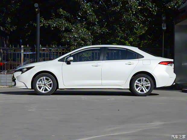广汽丰田 雷凌 2019款 185T CVT进取版 国VI