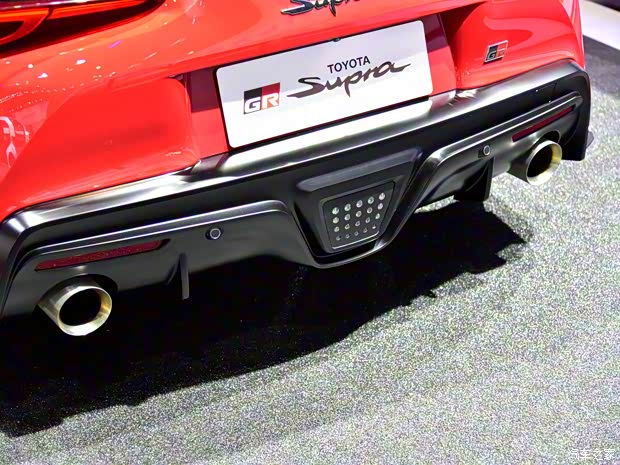 豐田(進(jìn)口) SUPRA 2021款 GR SUPRA 3.0T 標(biāo)準(zhǔn)型