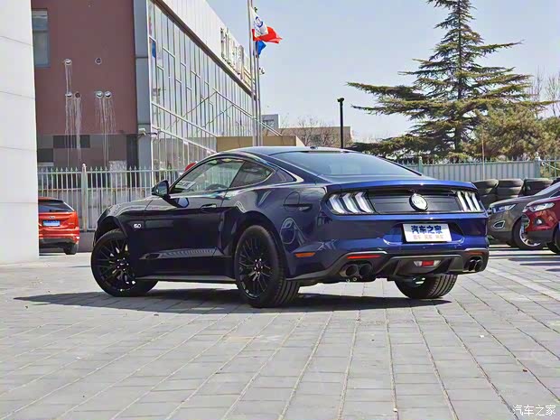 福特(进口) Mustang 2019款 5.0L V8 GT 福特(进口) Mustang 2019款 5.0L V8 GT