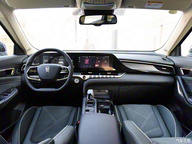 一汽奔腾 奔腾T55 2021款 中配