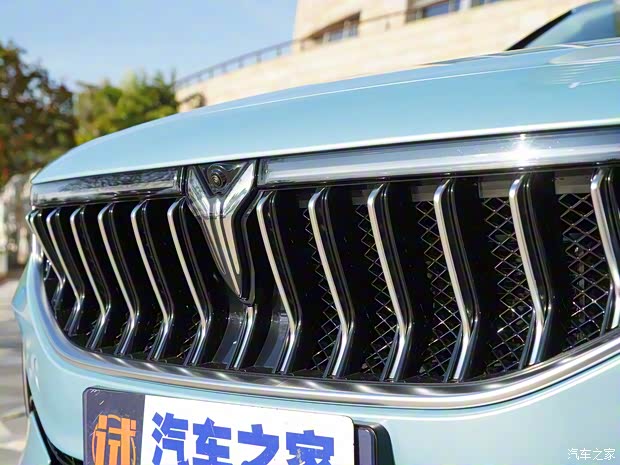 岚图汽车 岚图FREE 2021款 增程版