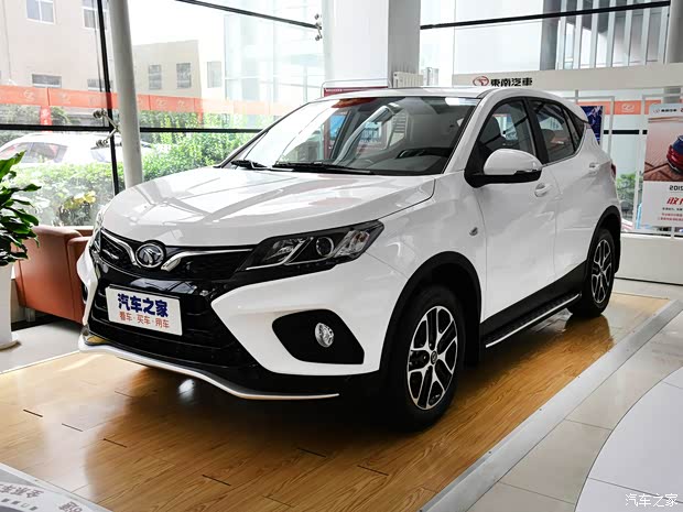 東南汽車 東南DX3 2019款 1.5T CVT豪華型 國VI 東南汽車 東南DX3 2019款 1.5T CVT豪華型 國VI